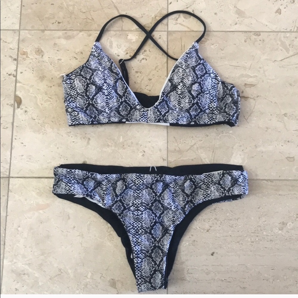 Cupshe reversible bathing suit